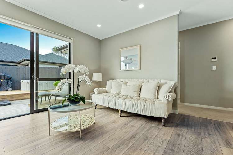 63 Symes Drive Red Beach_8