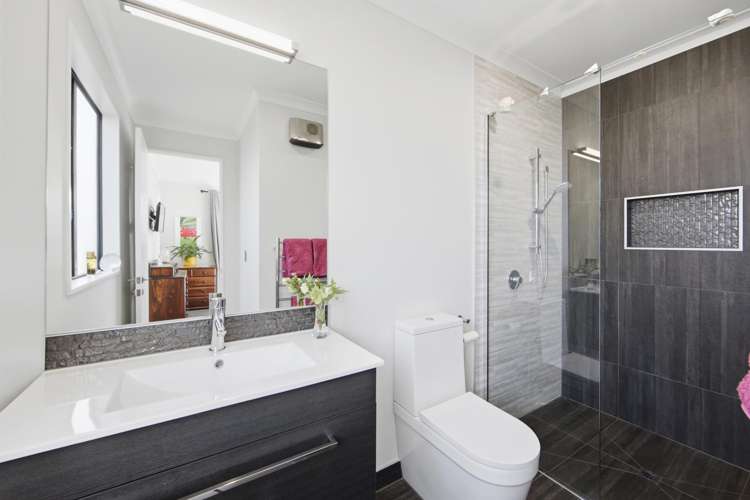 42 Manakura Street Russley_11