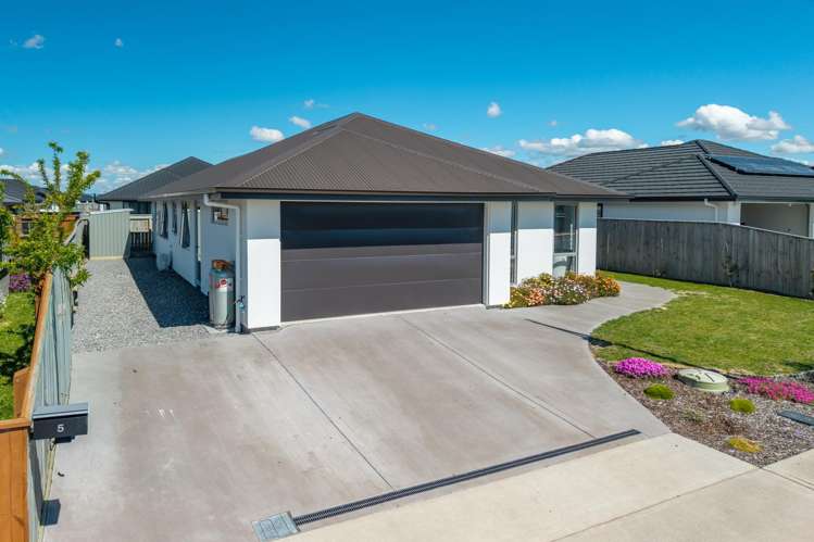 5 Upton Lane Richmond_23