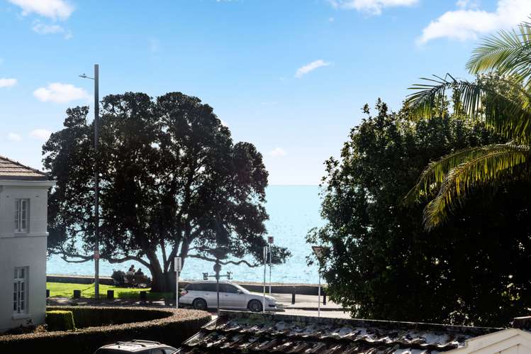 1/5 Selwyn Avenue Mission Bay_17