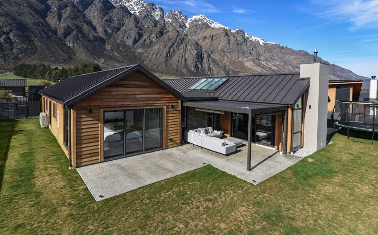 33 Mckellar Drive Jacks Point_19