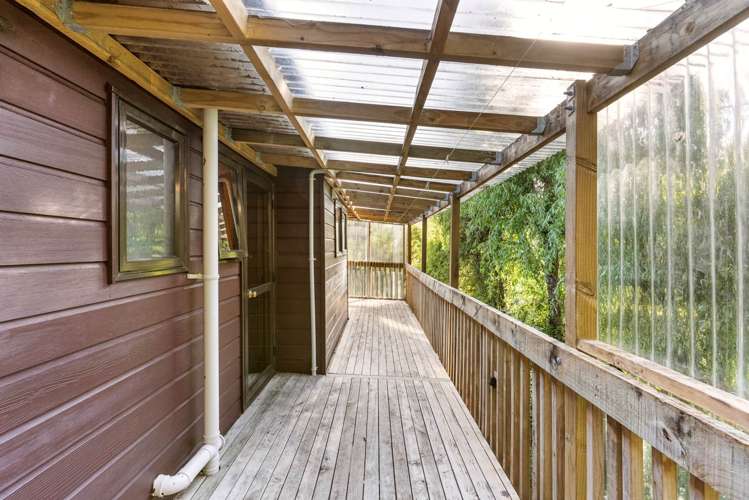 2/30 Charles Dickens Drive Mellons Bay_14