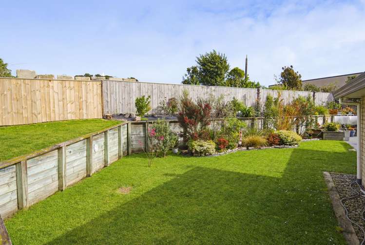 19 Villa Grove Paraparaumu_13