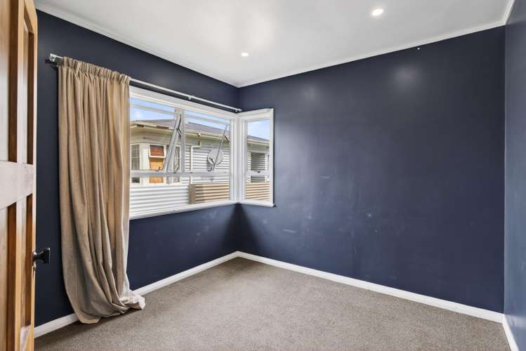34 Centennial Crescent Te Hapara_19