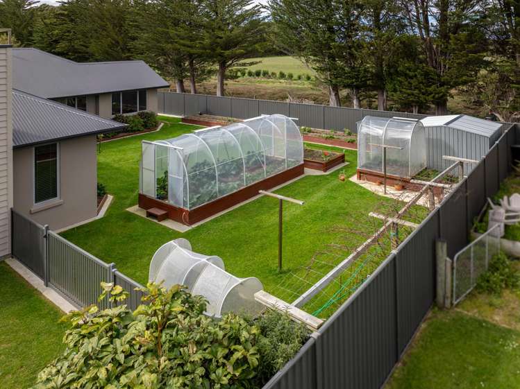 47 Matua Grove Otatara_16