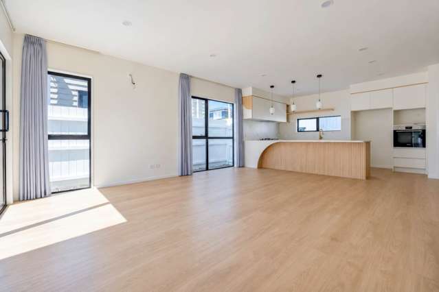 14a Letterkenny Place Blockhouse Bay_3