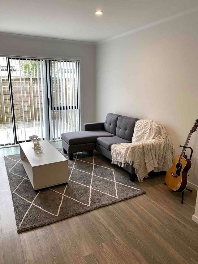 14/9 Surrey Street Tawa_2