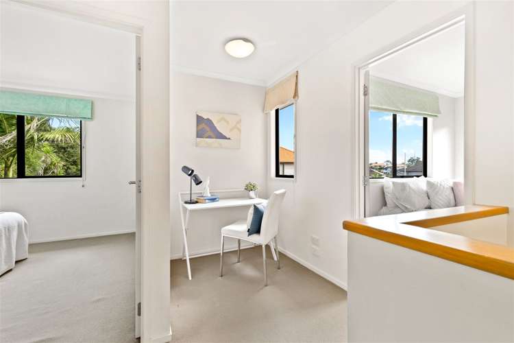 42 Greenbough Lane Greenhithe_13