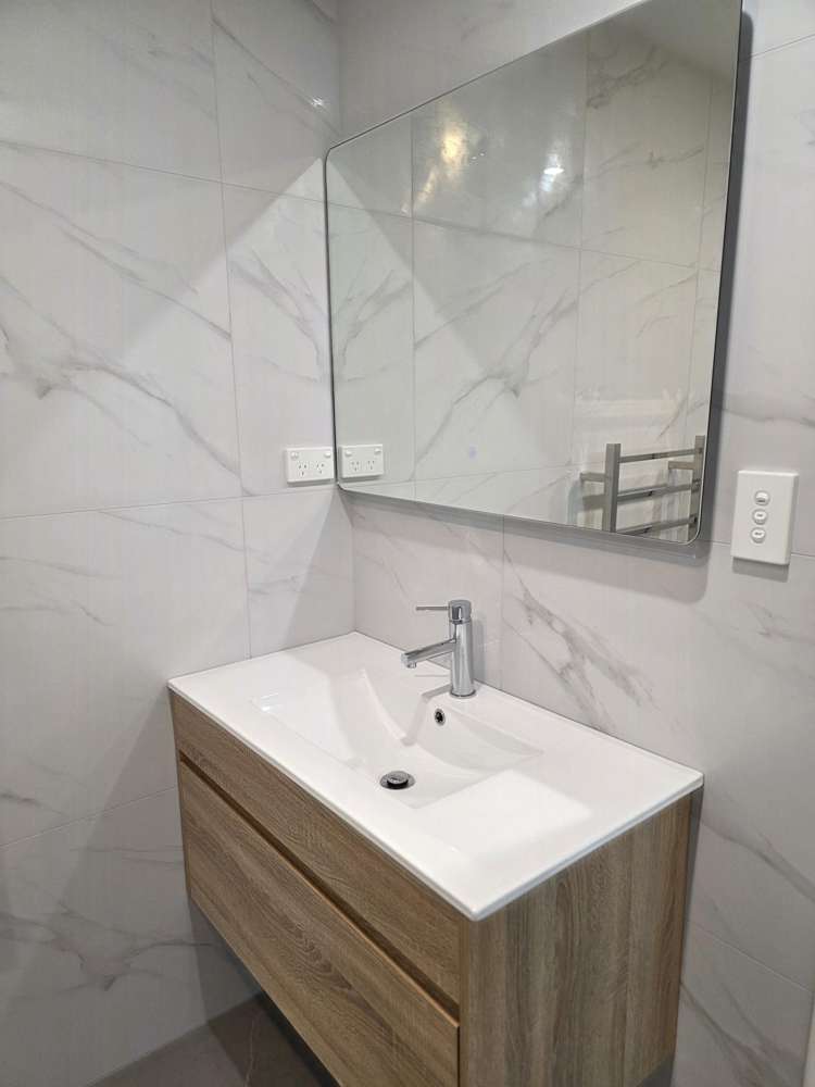 402 Ellerslie Panmure Highway Mt Wellington_7