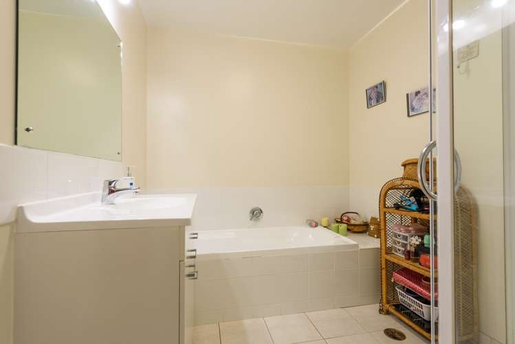 21b Pelorous Street Paparangi_15