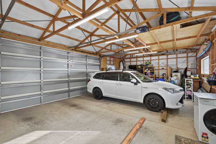83 Tukapa Street Westown_18