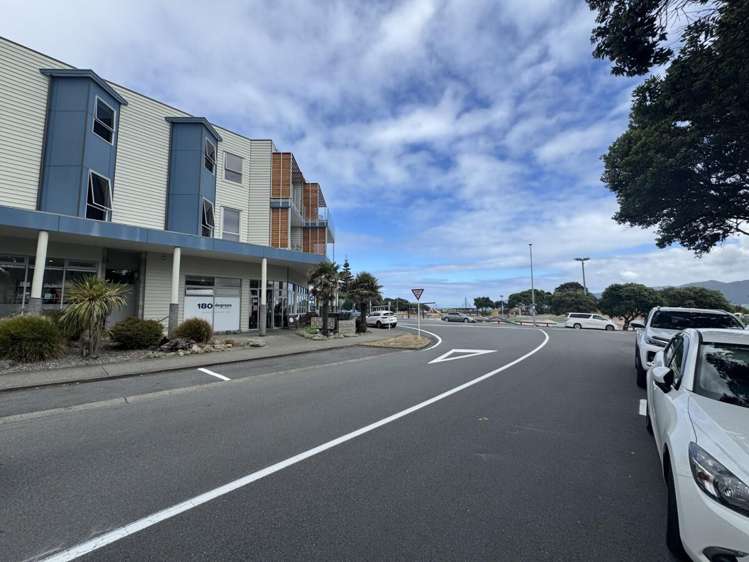 Unit 43, 34 Howell Road Paraparaumu Beach_10