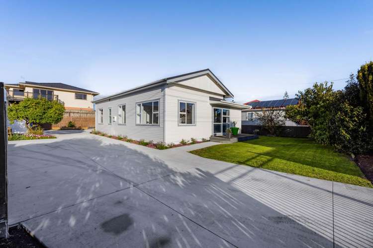 6 Argyle Street Hawera_24