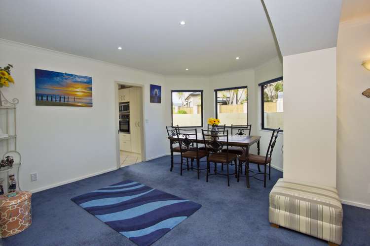 52 Downing Street Crofton Downs_3