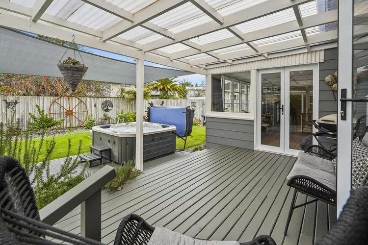 6 Vectis Road Hillcrest_1