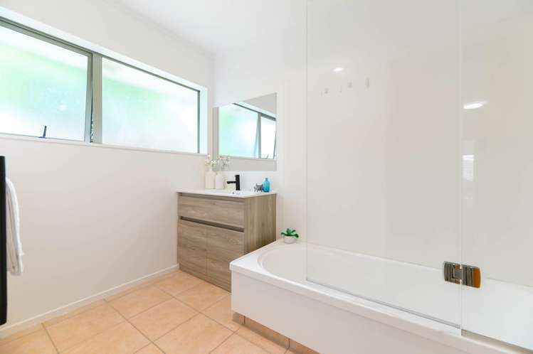 91b Boundary Road Blockhouse Bay_18