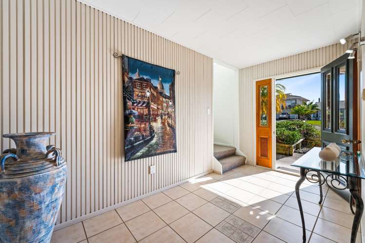 17 Tanoa Place Glendene_13