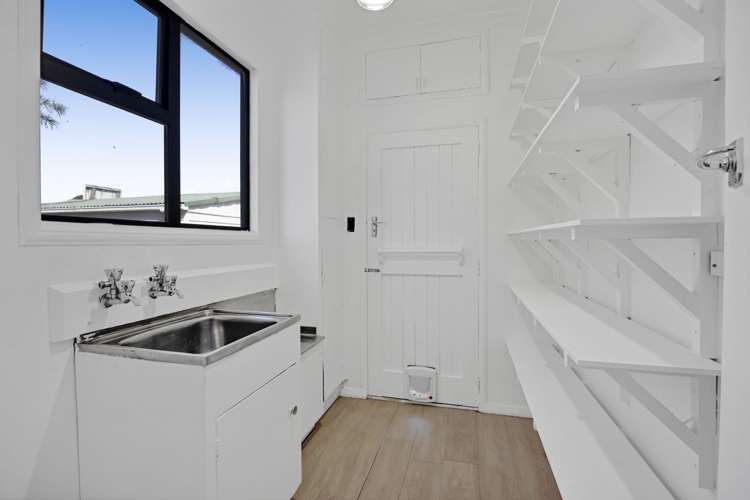 11 Galt Street Hawera_21