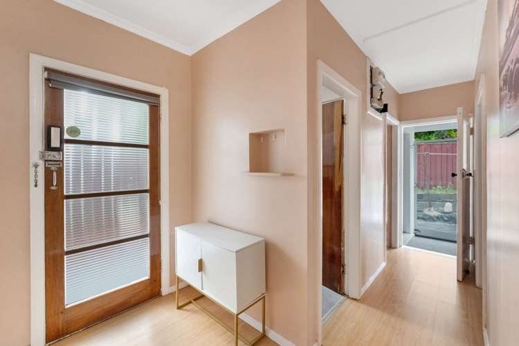 28 Richmond Avenue Karori_13