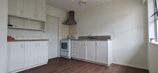 Easy Living in Papatoetoe