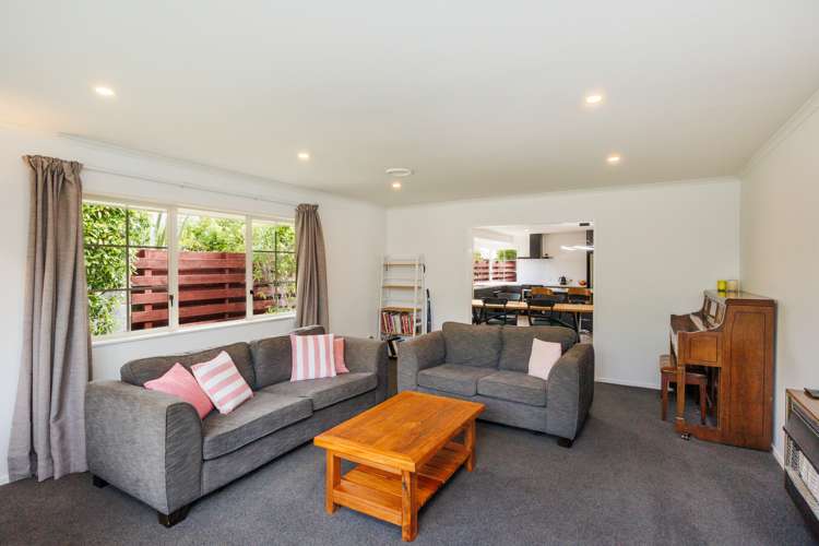 10 Sandstrom Grove Feilding_19