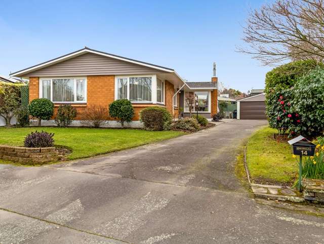 Beautiful Family Haven on Glenavon Place