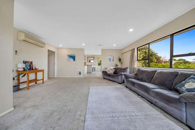 1/27 Rapallo Place Farm Cove_3