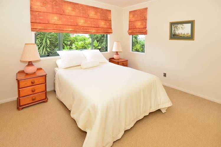 221 Alec Craig Way Gulf Harbour_14