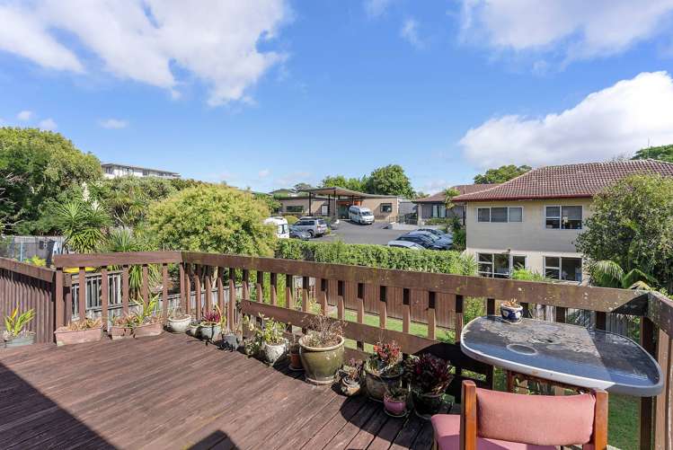 2/12 Sherie Place Howick_15