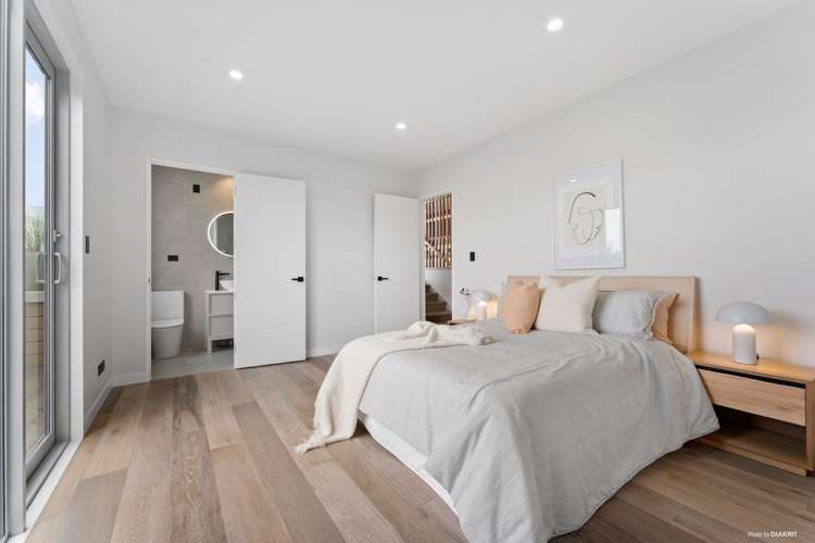 84 Joshua Carder Drive Hobsonville_21