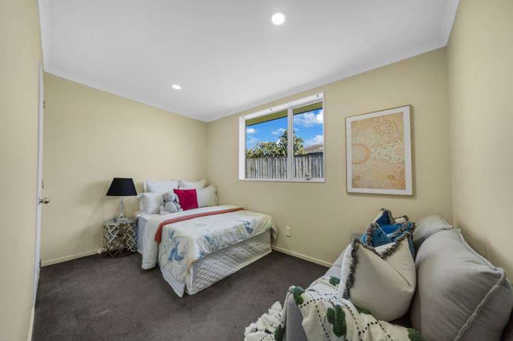 104 Naylors Drive Mangere_16