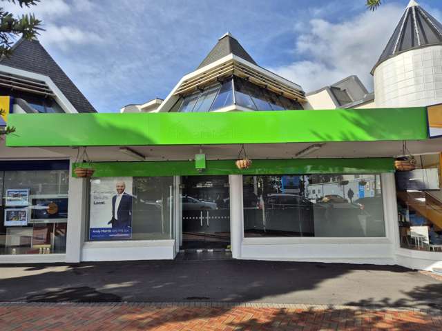 Lush village setting – 153sqm Titirangi tenancy