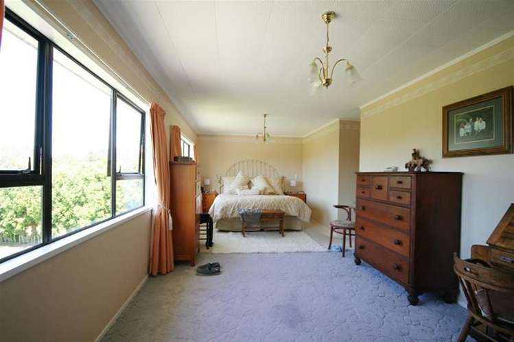 12 Gregory Lane Whangamata_11