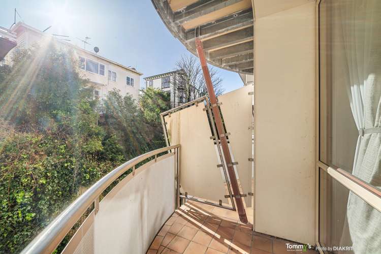 607/8 Church Street Wellington Central_9