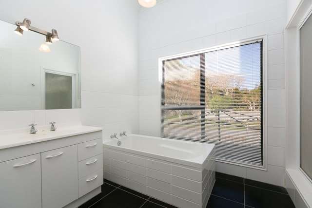 1a Bromley Place Westown_4