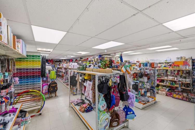 Unit 6 & 7, 276 Cambridge Road Hillcrest_2