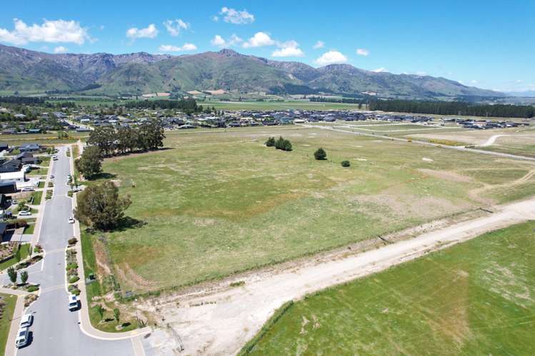 52 Timsfield Drive lake Hawea_1