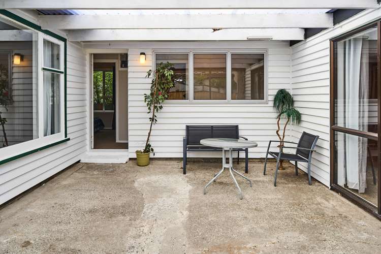 72 Hair Street Wainuiomata_16