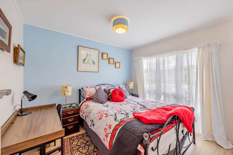 664 Beach Road Browns Bay_11