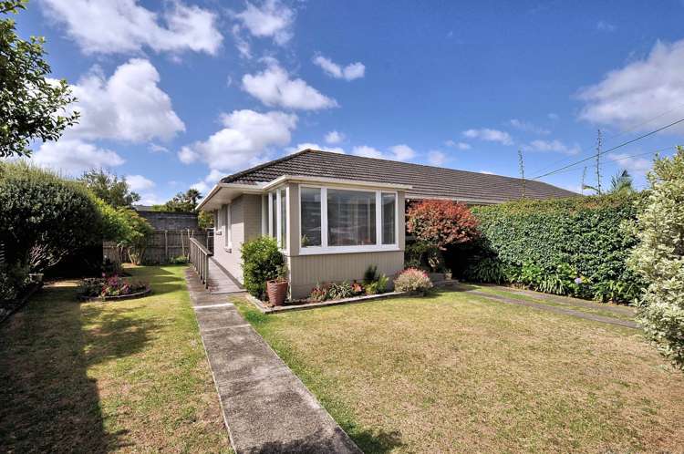 1/56a Taharoto Road Takapuna_0