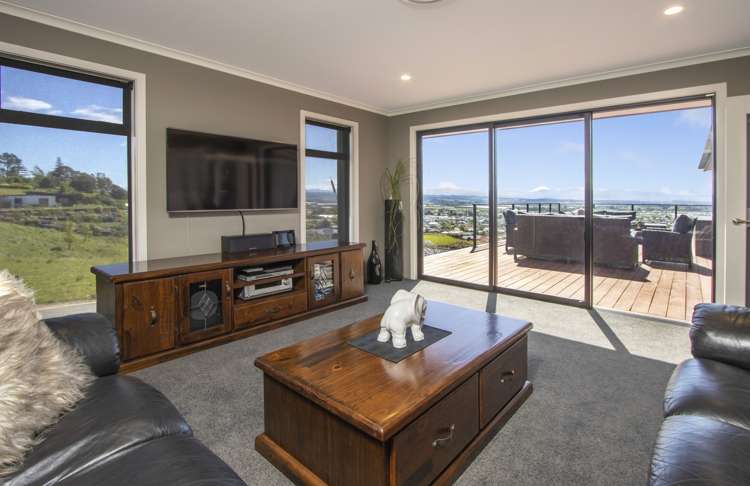 23 Resolution Place Richmond_9