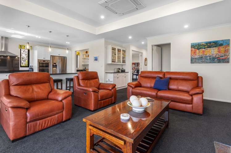 2 Leyland Crescent Swannanoa_8