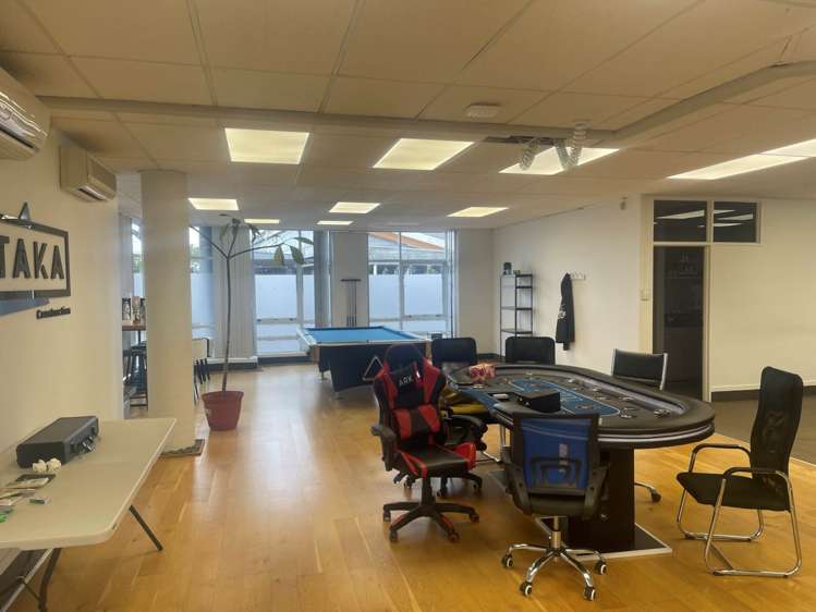 Unit D/129 Onewa Road Northcote_4