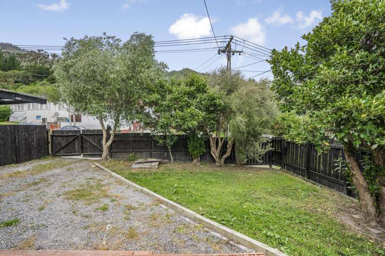 5 Buller Grove Naenae_18