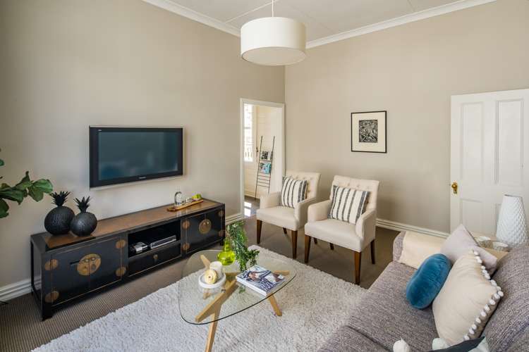 6 Carrington Street Mount Cook_7