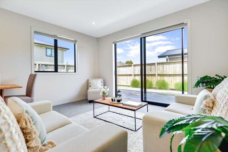 2/36 Odette Street 2738_6