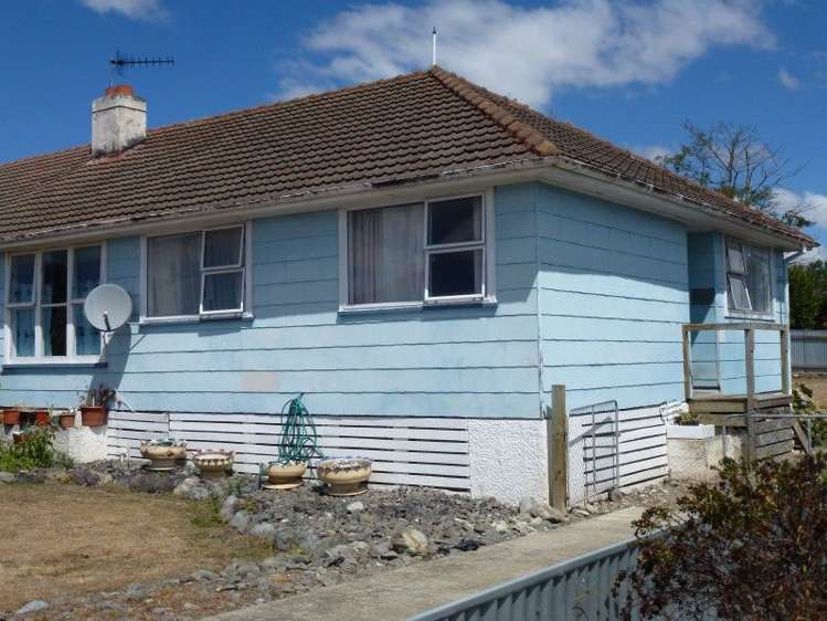 10 Savage Crescent Waipukurau and Surrounds_1