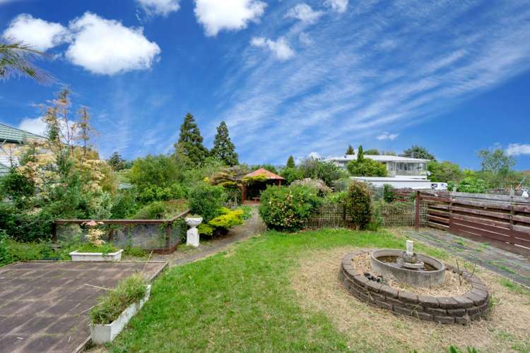 12 School Road Te Atatu South_14