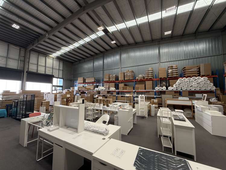 2D/12 Kawakawa Place Westgate_1