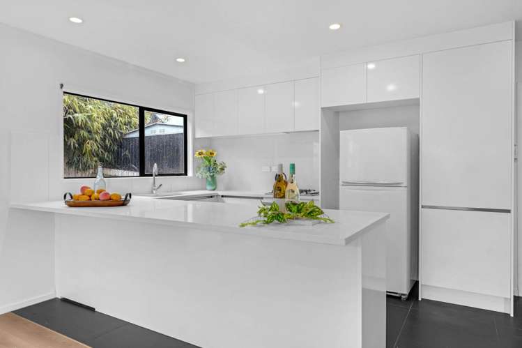 8 Caspian Close New Lynn_6